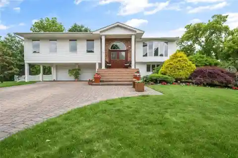 Lovely Home in the Famed Candy Section of Commack