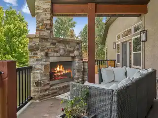 Stunning Home in Sought-After Wild Willow