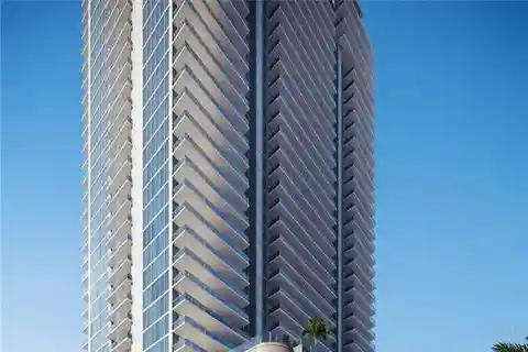 The Encore Residence in Art House