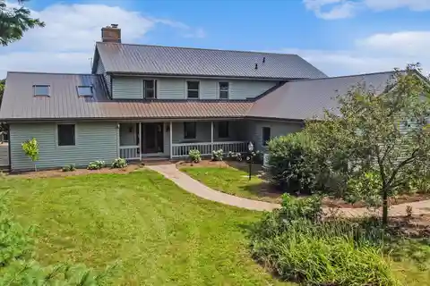 Beautiful Country Estate on Almost 28 Acres
