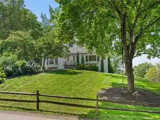 Beautifully Updated Home in Falconhurst