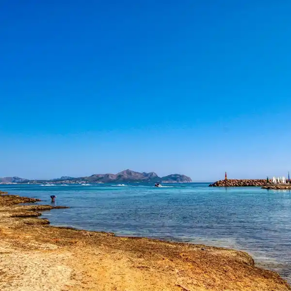 PROPERTY WITH SPECTACULAR VIEWS OF THE BAY OF ALCUDIA