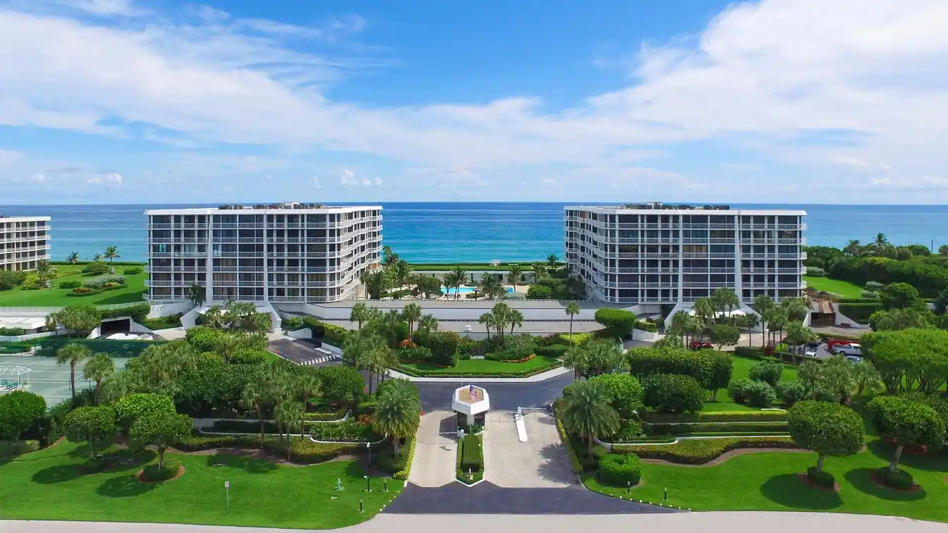 Expansive Views from a Luxury Oceanfront Building