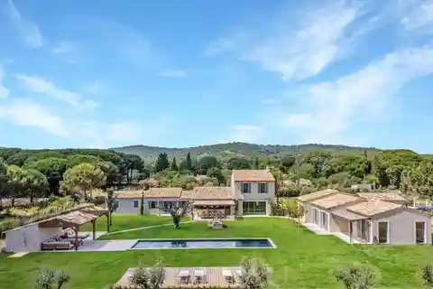 Recently Renovated Serene Compound