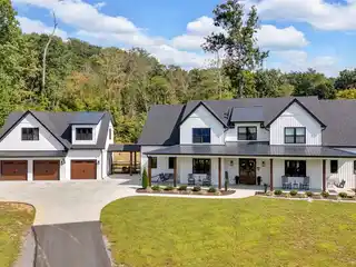 Beautiful Modern Farmhouse in the Heart of Powell
