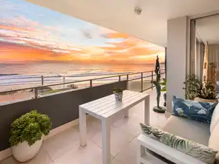 Newly Renovated Beachfront Apartment