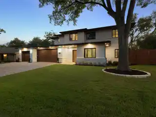 Rare Find in Northwest Hills