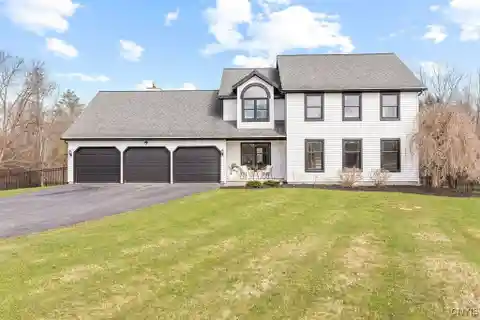 Stylish Retreat Near the Village
