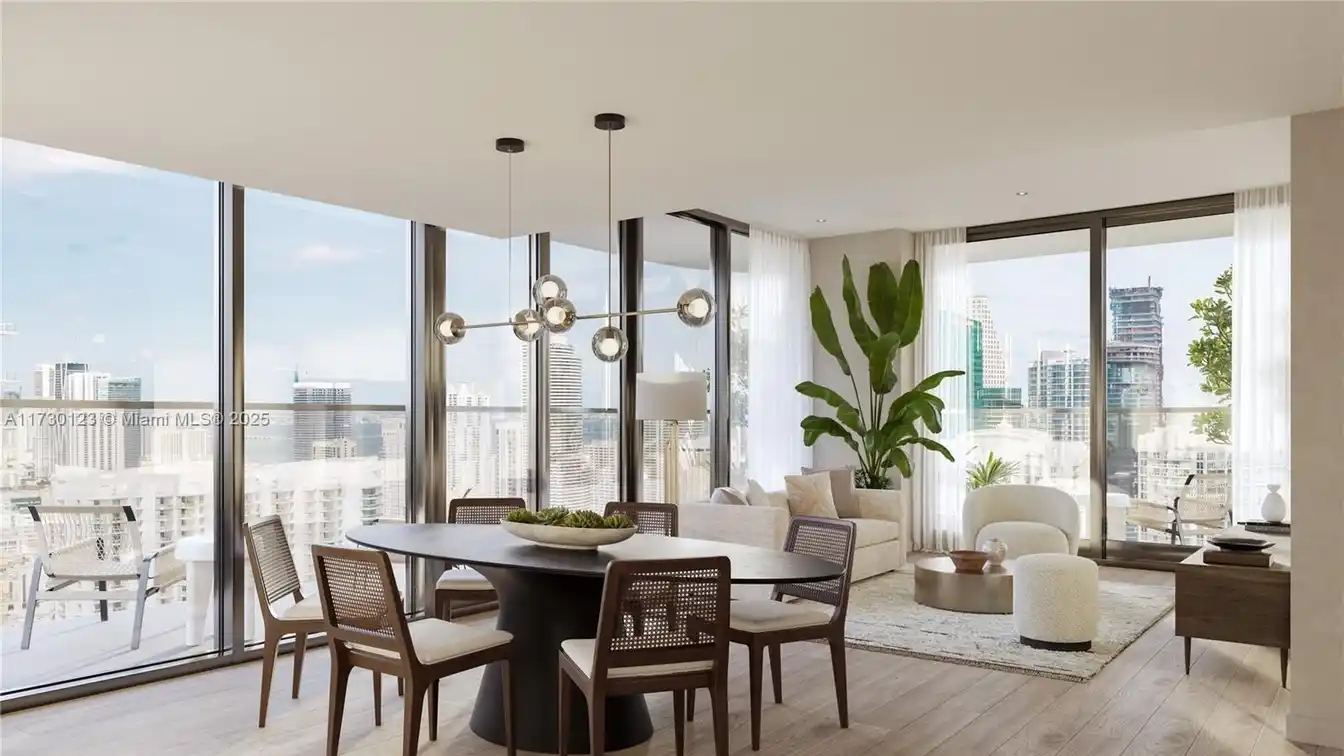 Luxurious Penthouse at Lofty Brickell