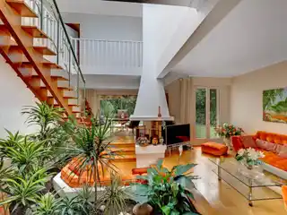 Bright Architect-Designed Property Located in Peaceful and Private Street