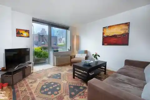 Convertible Two Bedroom Floor-thru Apartment