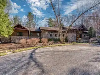 Stunning Architectural Masterpiece in Hunting Valley