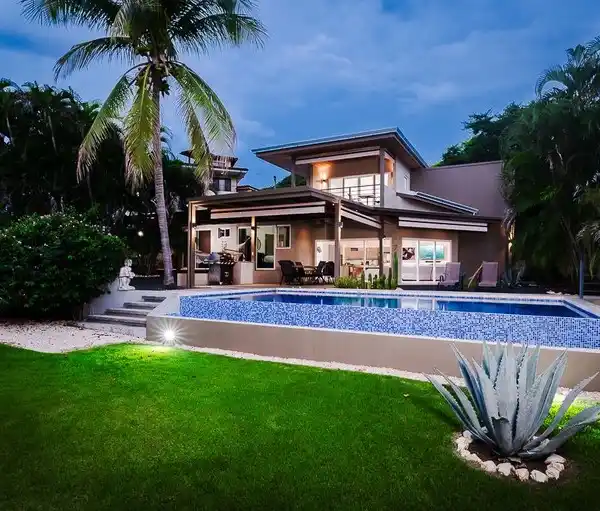 CASA AMANI: INVESTMENT IN PARADISE, OCEAN-VIEW HOME WITH LUCRATIVE GUEST HOUSES!