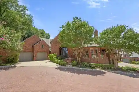 Exceptional Opportunity in Gated Westbriar