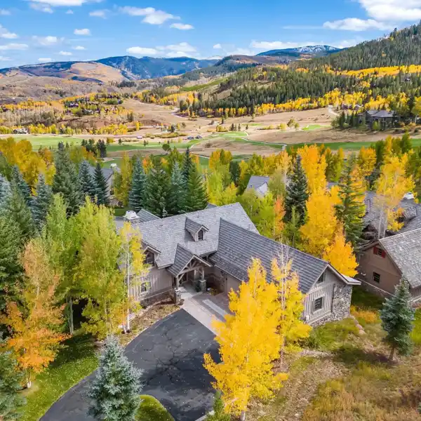 SPECTACULAR RESIDENCE WITHIN THE RANCH AT CORDILLERA