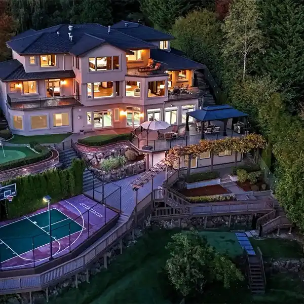 UNPARALLELED ESTATE WITH PANORAMIC LAKE WASHINGTON VIEWS