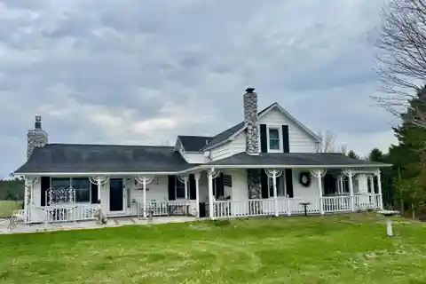 Extraordinary Home on 25 Picturesque Acres
