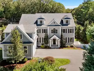 Gorgeous Young Colonial with Timeless Appeal