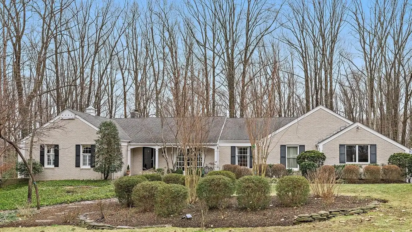 Elegant Brick-front Home in the Meadows