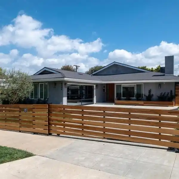 SILICON BEACH SANCTUARY