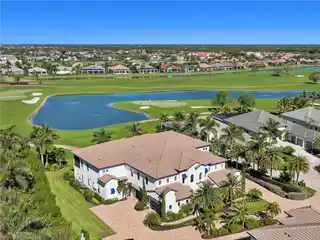 Condo Convenience with a Single-family Feel