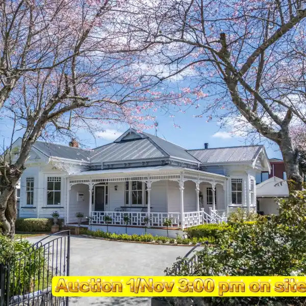 CLASSIC CHARM WITH MODERN COMFORT