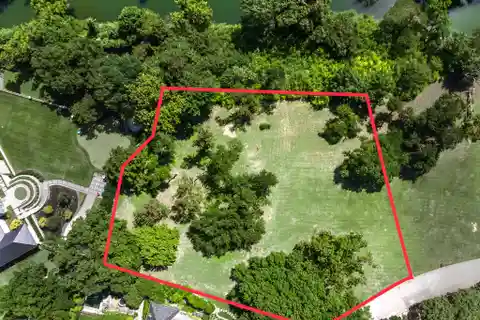 Create Your Legacy Estate in Glen Abbey