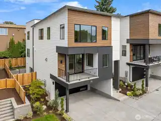 Brand New Modern Home in Moss Bay