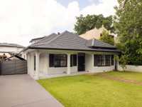 REMARKABLE PROPERTY WITH TWO EXCEPTIONAL DWELLINGS