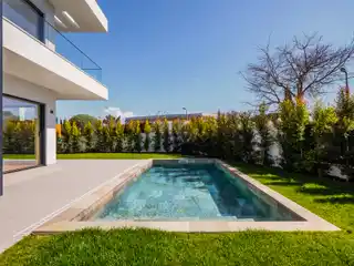Three-floor Modern Villa