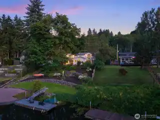 Serene Waterfront Living on the Sammamish River
