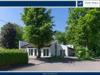 Exclusive Living on the Edge of the Forest – Your Modern Villa with Incomparable Privacy