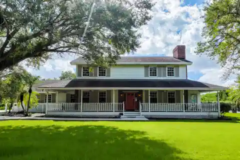 Country Estate in the Heart of the Redlands