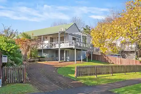 Lovely Home on Generous Site