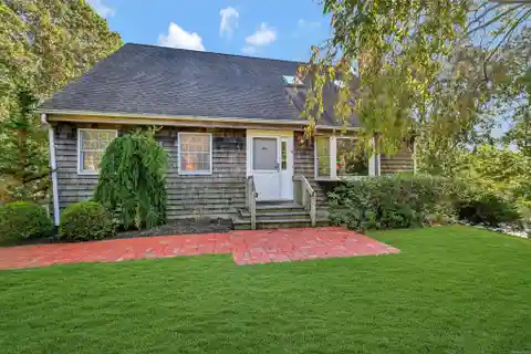 Lovely Home in a Quiet Cul-de-sac