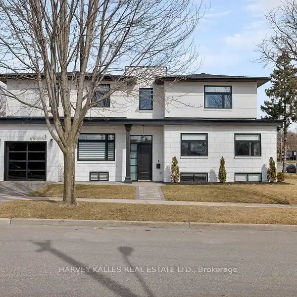 NEWLY BUILT EXECUTIVE LEVEL CONTEMPORARY LUXURY HOME