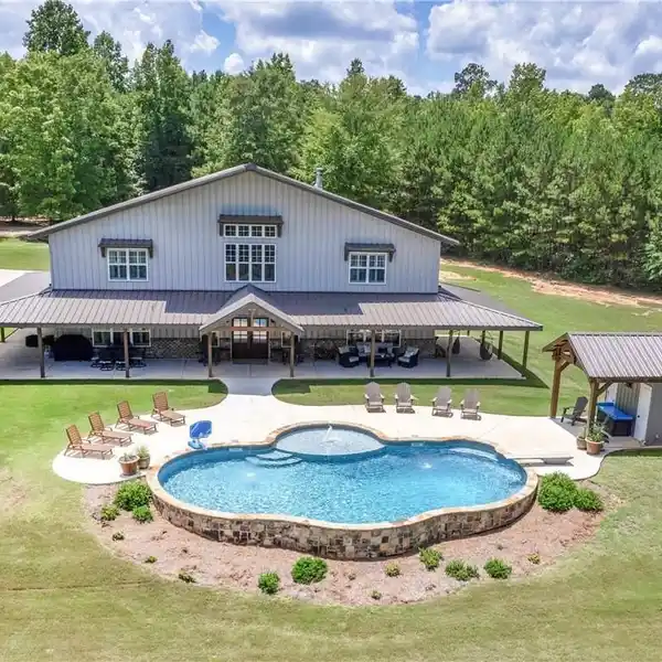 EXCEPTIONAL RETREAT ON THE TUSSAHAW SECTION OF JACKSON LAKE