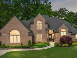 Spacious Living with Expansive Entertainer’s Patio