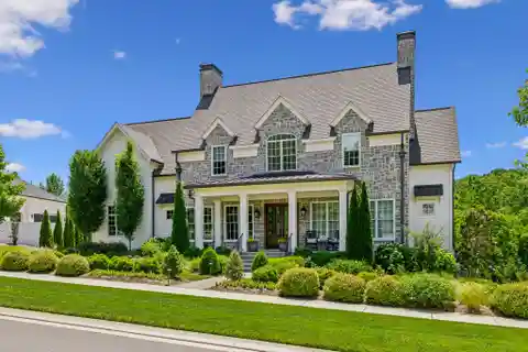 Elegant Retreat in the Heart of the Grove