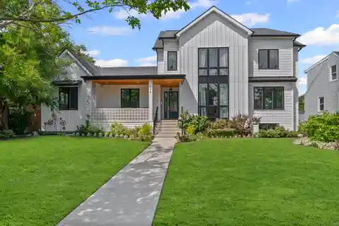 Stunning Home with Impressive and Versatile Layout