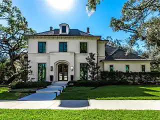 Stunning South Tampa Custom Home in Desirable Beach Park
