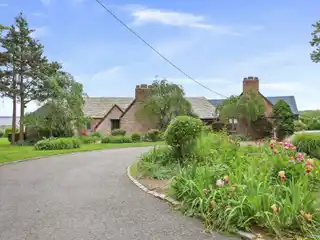 Exceptional Waterfront Ranch Exudes Serenity and Grandeur