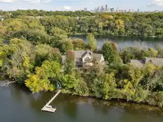 Extraordinary Home on Premier Island Drive