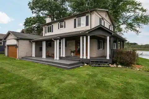 A Gem on Gallagher Lake