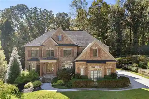 Elegant Vinings Estate with Resort-Style Amenities