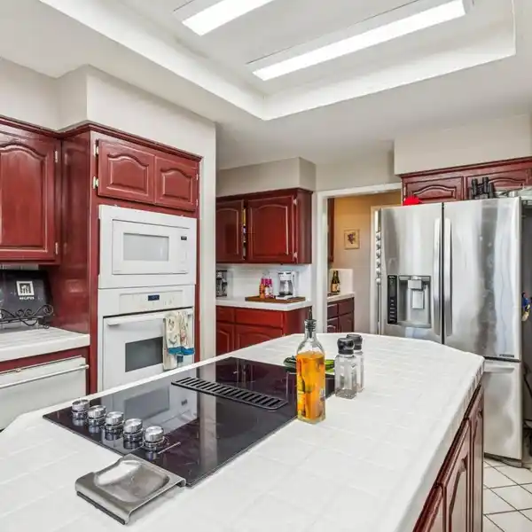 ELEGANT SINGLE-LEVEL HOME ON TEN ACRES