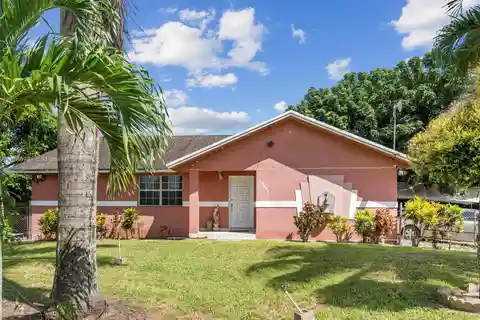 Unique Property in the Desirable Redlands Area