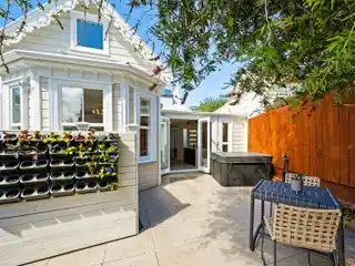 Elegant Freehold Villa in Prime Grammar Zone