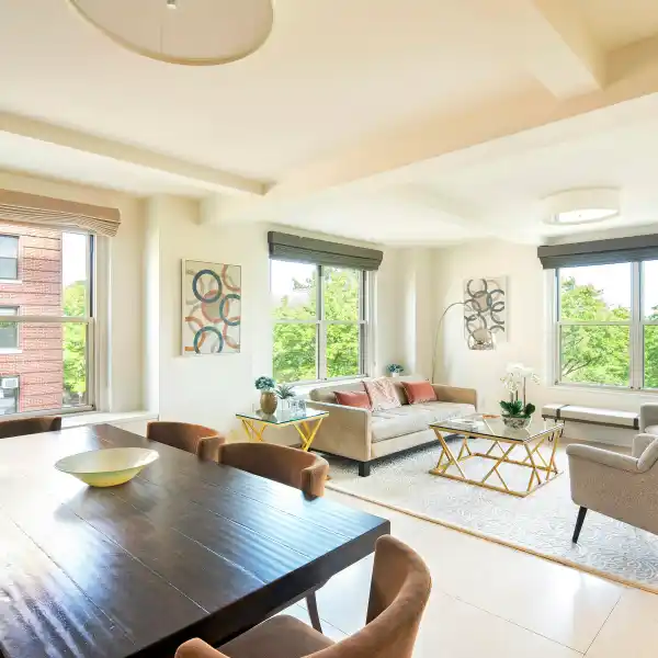 LIGHT-FILLED DUPLEX WITH DIRECT CENTRAL PARK VIEWS