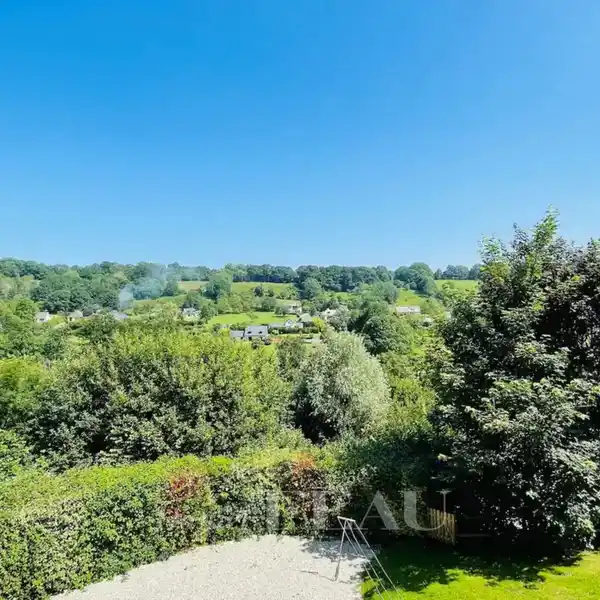 PEACEFUL LUXURY LIVING ABOVE HISTORIC HONFLEUR